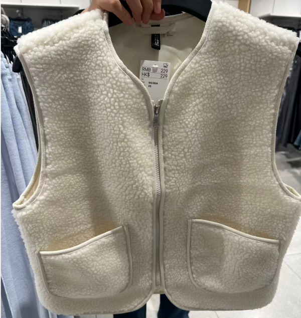 2813 羊羔绒马甲